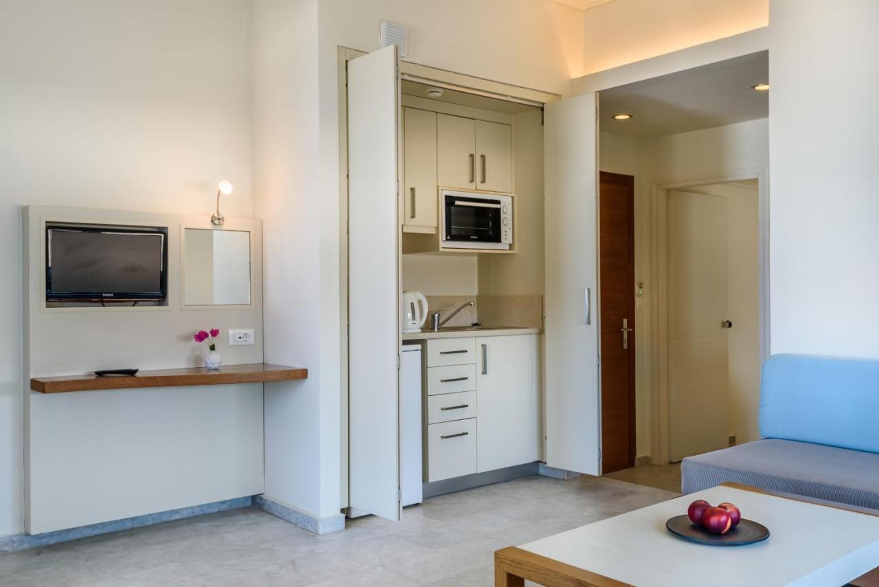 Despina Apartments Platanias  Bagian luar foto